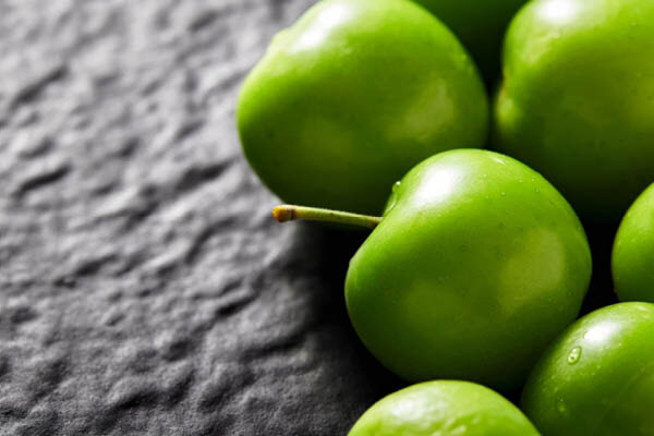 این افراد بااحتیاط گوجه سبز بخورند | خواص گوجه سبز ؛ خاصیت های درمانی گوجه سبز برای بدن