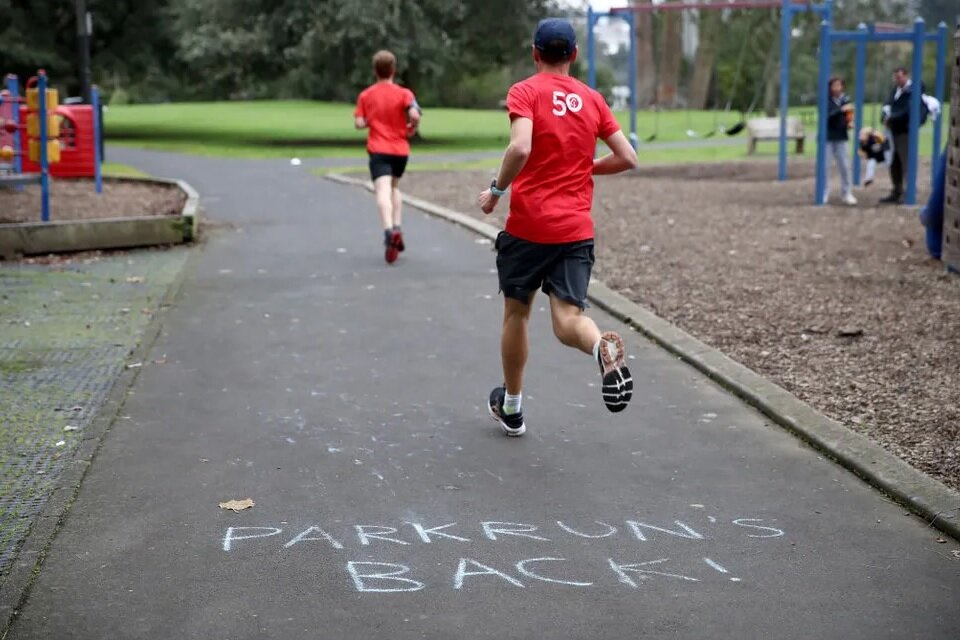 پای این ورزش بینالمللی مهیج به پارکهای تهران باز میشود؟ | در پارک محله خودتان رکورد جهان را بزنید