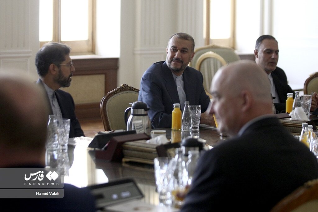 امیرعبداللهیان: مخالف جنگ در اوکراین و هر نقطهای از جهان هستیم | دو بار حامل پیام وزیر خارجه اوکراین برای لاوروف بودم