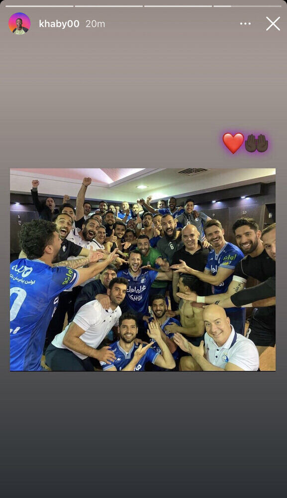 عکس | خوشحالی خاص استقلالیها جهانی شد | بازتاب شادی آبیها در صفحه چهره ویژه اینستاگرام