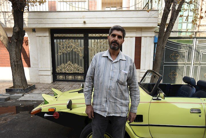 تردد ماشین ۵ هزار تومانی در تهران! | ادعای یک خودروساز؛ این ماشین چپ نمی‌کند