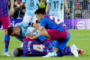ببینید | مصدومیت ترسناک در لالیگا | مدافع بارسلونا ضربه مغزی شد!