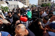 ببینید | تشییع «شیرین ابو عاقله» با کفنی از پرچم فلسطین