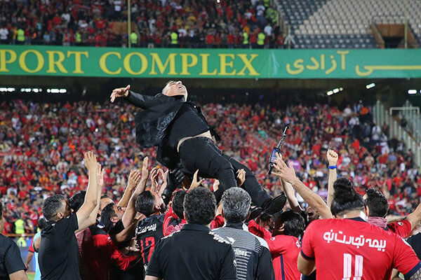 ساکت الهامی برکنار شد | رفتار بی سابقه در رختکن دلیل تصمیم باشگاه نساجی نساجی