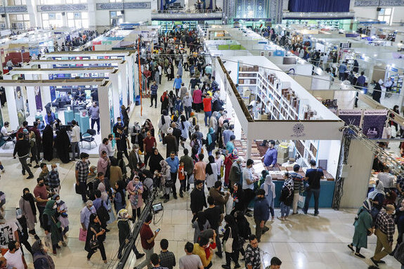 تصاویر | نمایشگاه کتاب منفجر شد