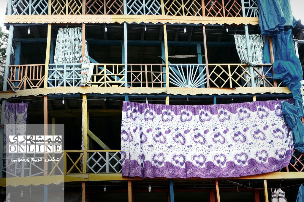 تصاویر | دهکده چوبی گیلان کجاست؟ | سفر به امامزاده ابراهیم؛ ییلاقی رویایی با خانههای رنگی