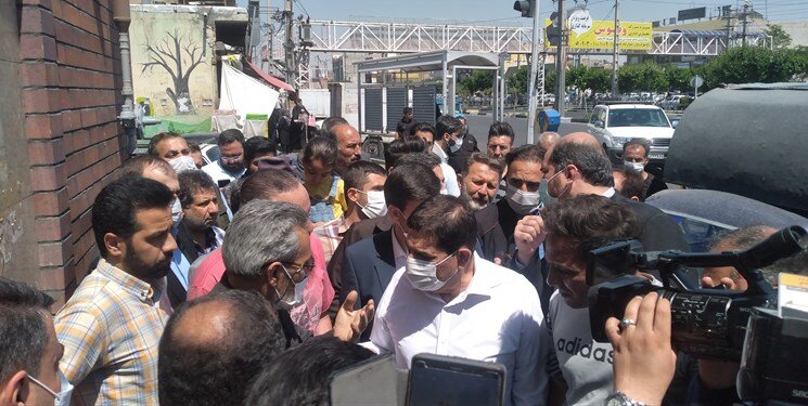 بازدید سرزده مخبر از بازارچههای اسلامشهر / دستور تلفنی برای تامین روغن تا امشب + عکس ها