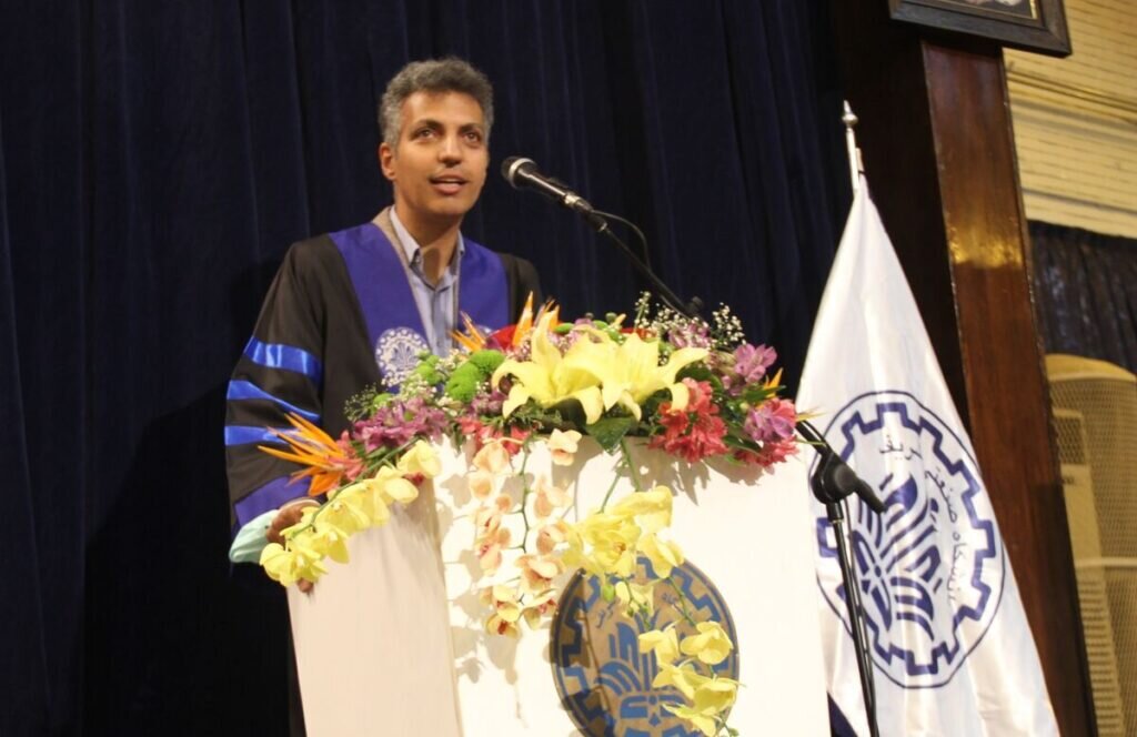 ماجرای برخورد عجیب با فردوسیپور بعد از مهاجرت چند چهره خبرساز | عادل فقط باید نجابت به خرج بدهد؟