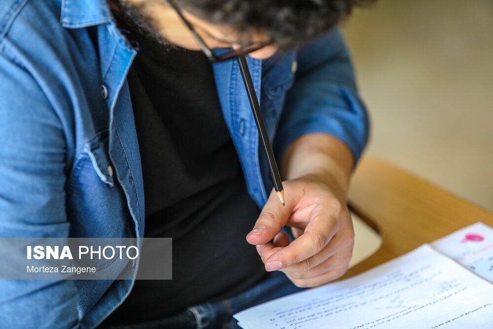 توصیههای تغذیهای به کنکوریها | تغذیه رتبههای برتر کنکور سالهای گذشته چگونه بود؟