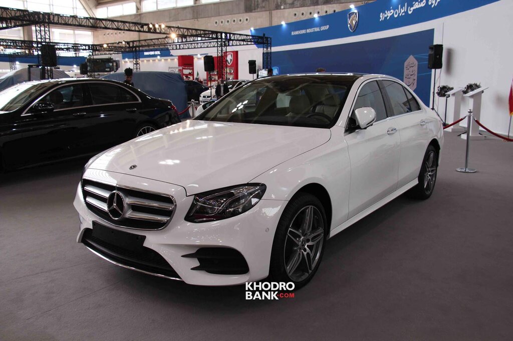 مرسدس بنز به ایران بازمی گردد؟ | تصاویر دیدنی از ۲ دستگاه مرسدس بنز جذاب در نمایشگاه خودرو تهران