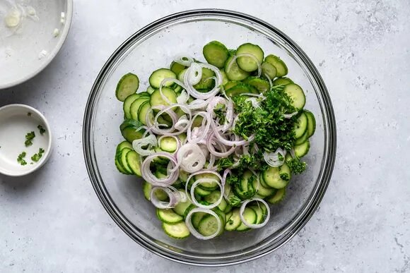 طرز تهیه سالاد خیاری متفاوت و خاص