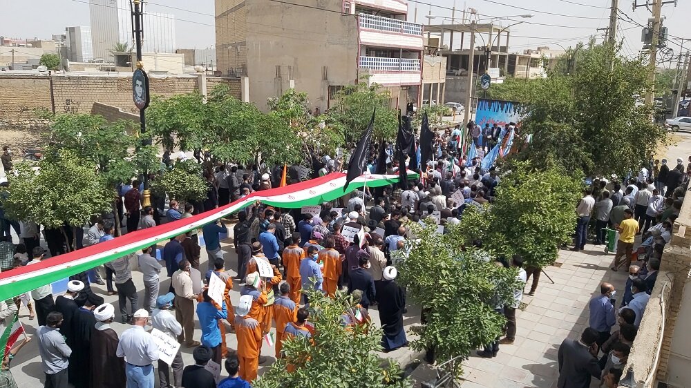 تصاویر | راهپیمایی مردم ایذه در اعتراض به آتش زدن مسجد توسط چند متهم | جزئیات اهانت به مسجد و قرآن کریم