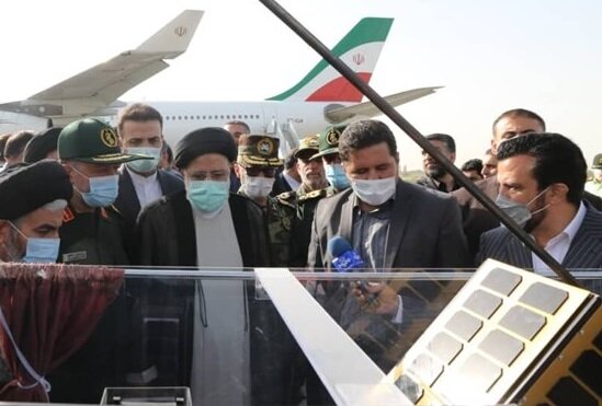 ماهواره اروم ست