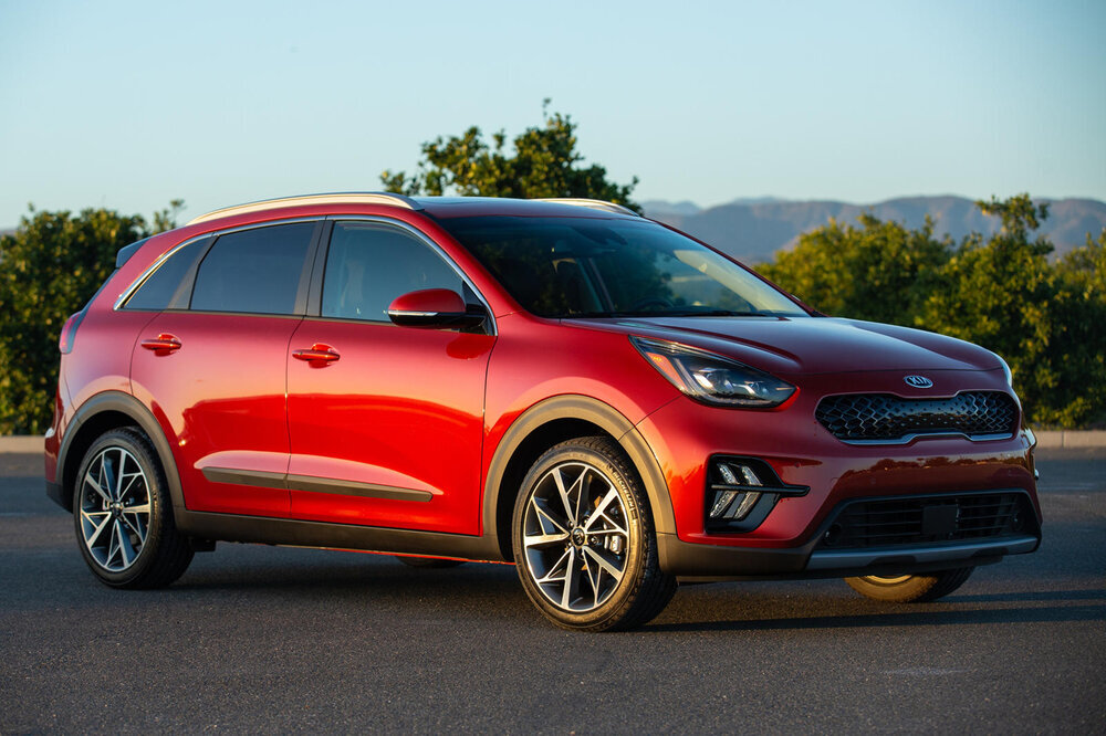 چه خودروهایی در راه ایران هستند؟ | این دو برند کره ای هدف اصلی واردکنندگان