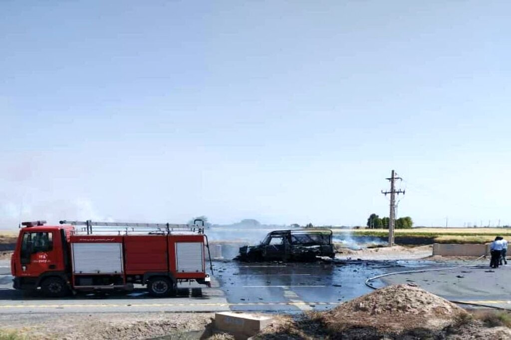 خودروی حامل تجهیزات نظامی