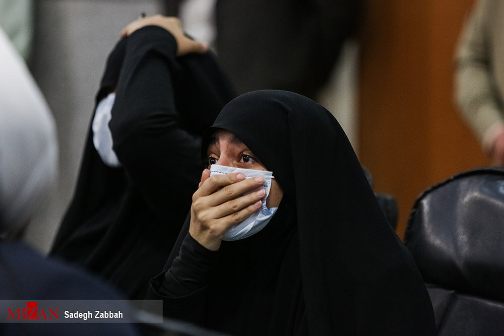 نمایش تکان دهنده نحوه ورود و حمله به روحانیون در حرم رضوی | اظهارات جدید ضارب؛ اشتباه کردم | جزئیات دادگاه حادثه تروریستی در حرم رضوی