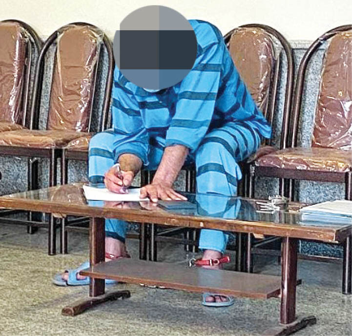 جیببر سابقهدار سارق گوشی وزیر ورزش به دام افتاد | بازی در نقش عزادار برای سرقتهای سریالی جیب بر