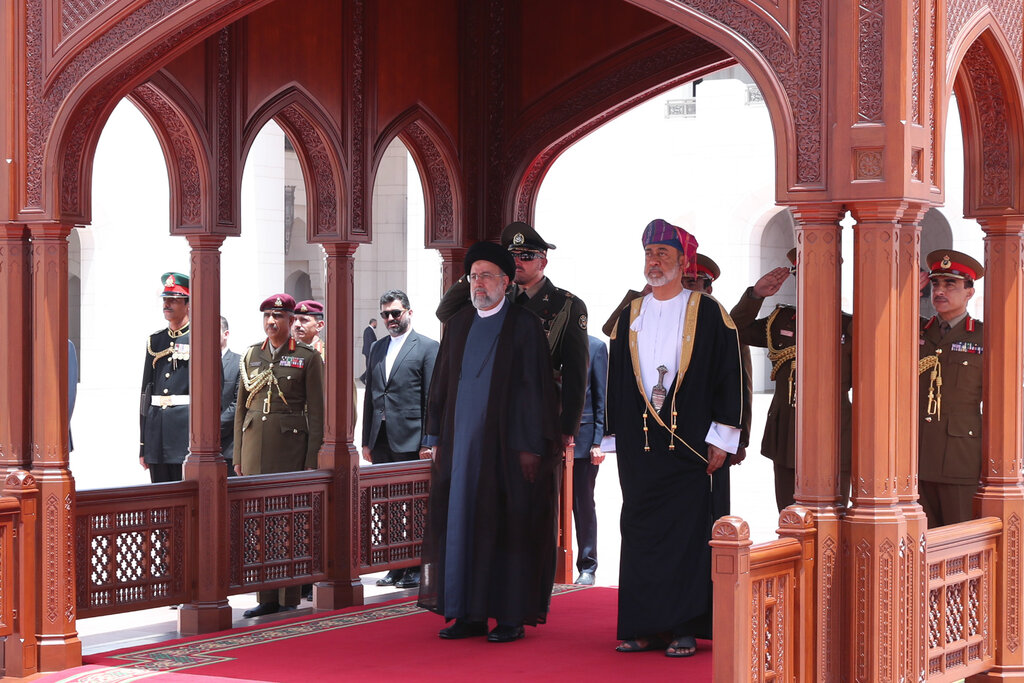 استقبال از رئیسی در عمان