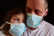 توصیه مهم وزارت بهداشت درباره استفاده از ماسک در هوای غبارآلود | باید در منزل هم ماسک بزنیم؟