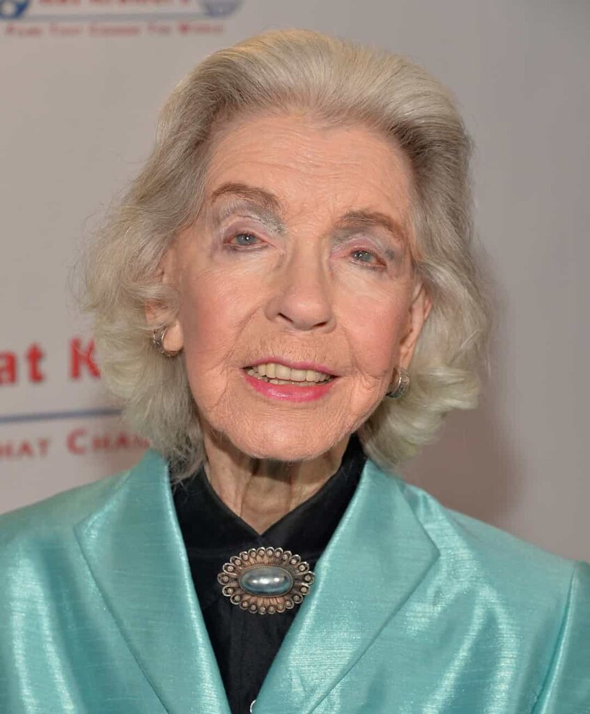 تصاویر | پیرترین ستارههای هالیوود که هنوز هم فیلم بازی میکنند