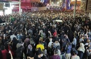 تجمع آبادانی‌ها در عزای جان‌ باختگان متروپل | شعارهای تند مردم ؛ واکنش پلیس | جزئیات این تجمع را ببینید