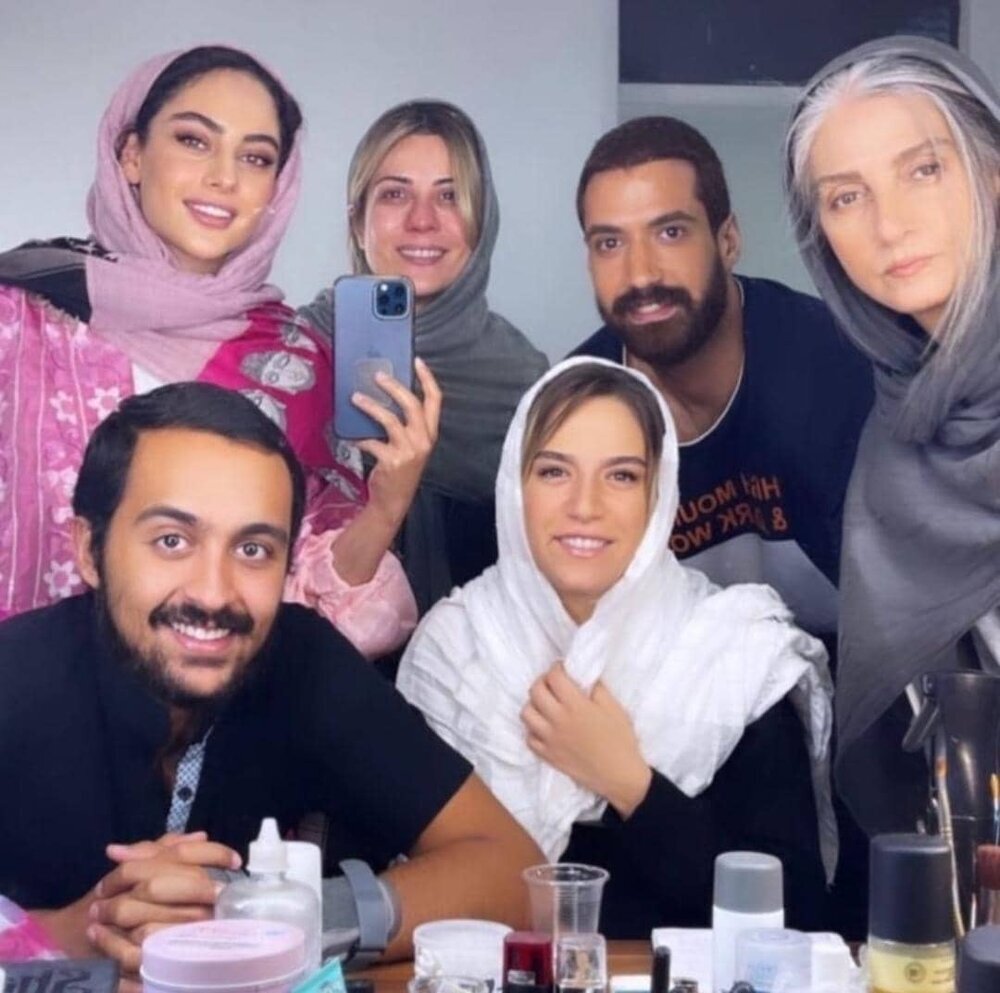 عکس | سارا بهرامی، ترلان پروانه و ستاره پسیانی در اتاق گریم عفلزار