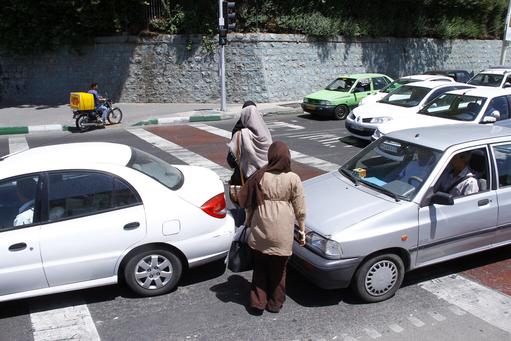 ترافیک صنعت بدون زیرگذر آرام میشود | گرهگشایی از معضل میدان اصلی غرب پایتخت