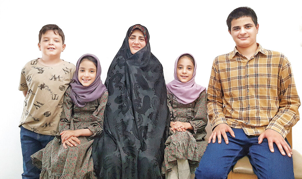 من یک مادرم، مادر سه قلوها ؛ شاد و پرمشغله