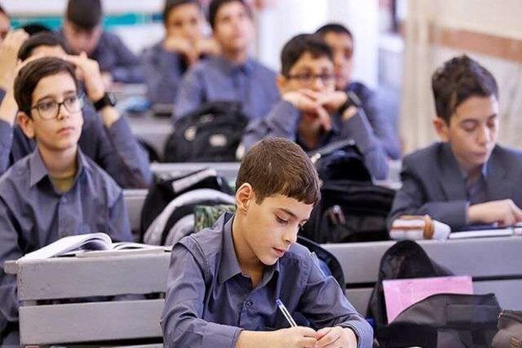 همشهری آنلاین اینفوگرافیک کمتر از ۱۵ درصد دانشآموزان ایرانی در رشته ریاضی درس میخوانند همشهری آنلاین اینفوگرافیک کمتر از ۱۵ درصد دانشآموزان ایرانی در رشته ریاضی درس میخوانند