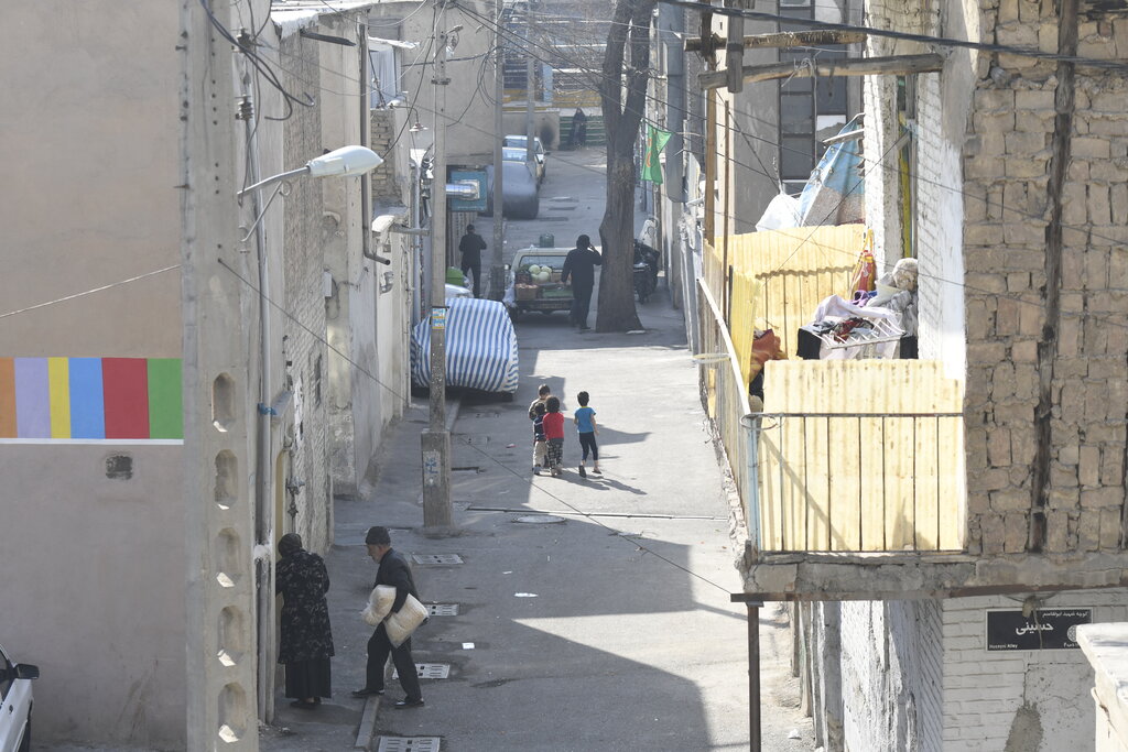 باغ آذری هیچوقت باغ نداشت | تهران با آجرهای این محله آباد شد