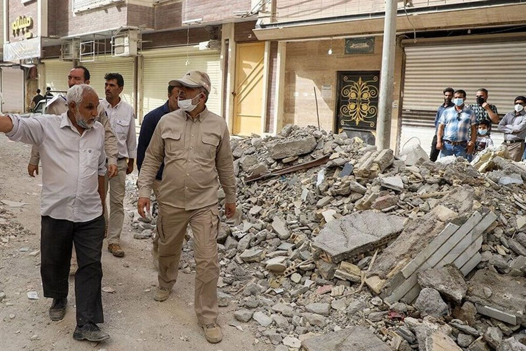 علت اقدام کم سابقه رهبر انقلاب در تمجید از یک وزیر دولت