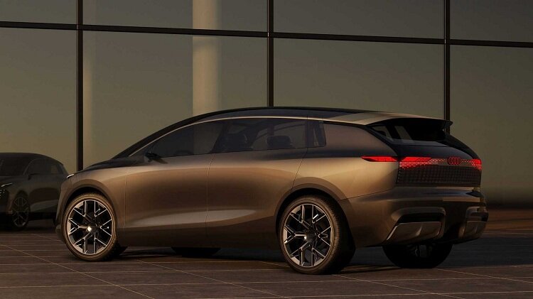 مینیون لاکچری آئودی در انتظار تایید نهایی | رندرهای این خودروی مفهومی را تماشا کنید