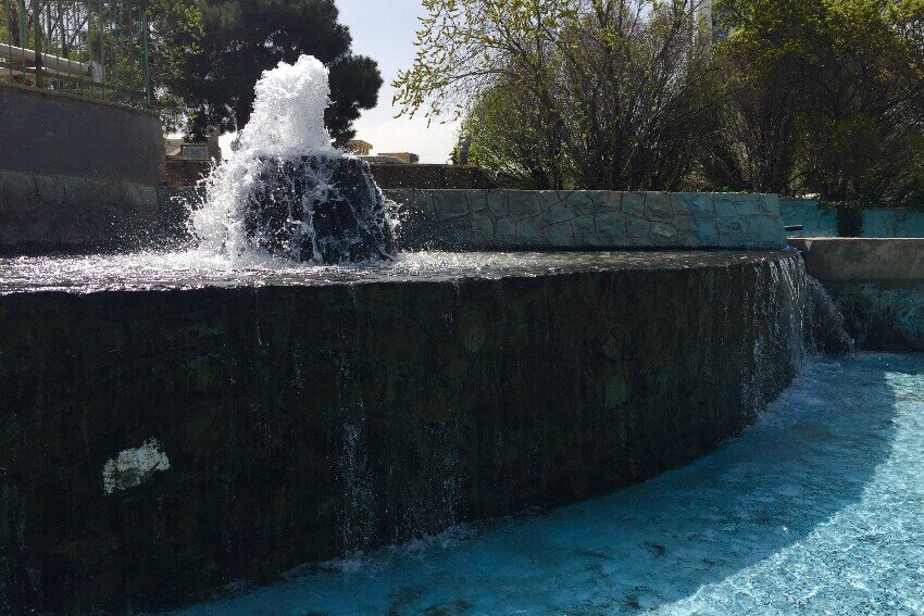 یک تکه از بهشت؛ از آبشار قندیلهای آبی تا آسیاببادی