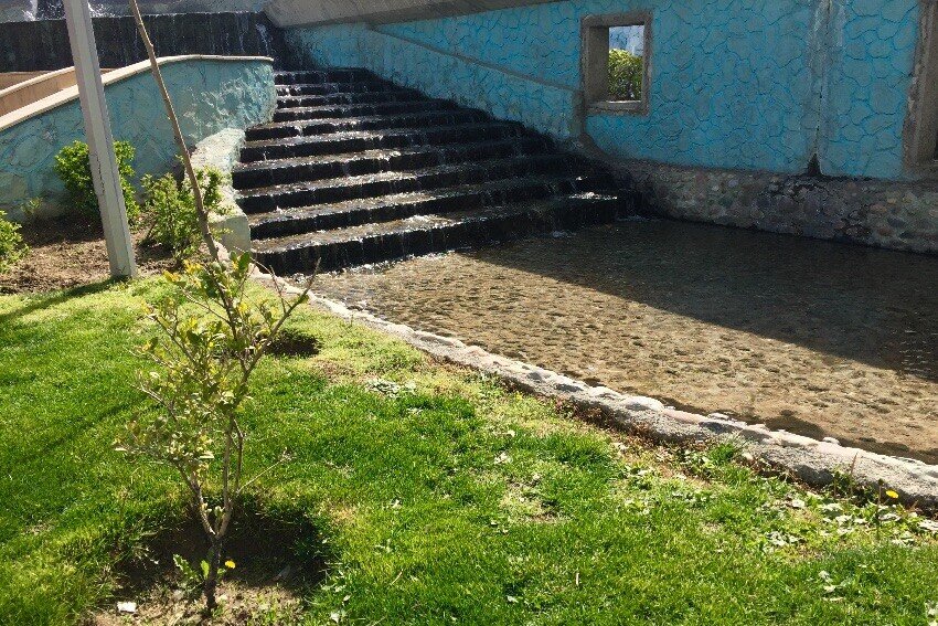 یک تکه از بهشت؛ از آبشار قندیلهای آبی تا آسیاببادی