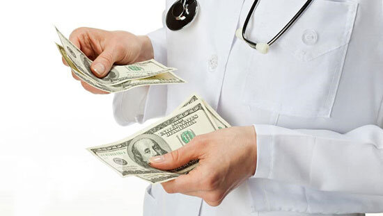درآمد پزشكان- هزينه درمان به دلار