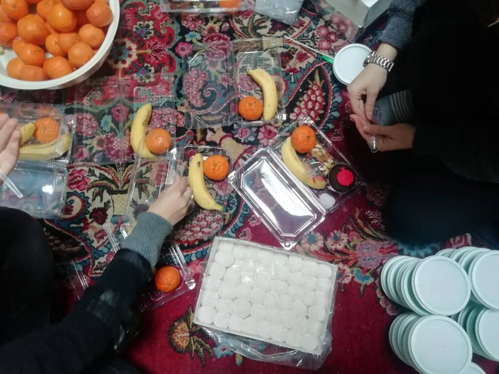 کسب و کار شیرین خواهران قناد | از کیک و کوکیپزی تا کورههای آجرپزی خواهران قناد