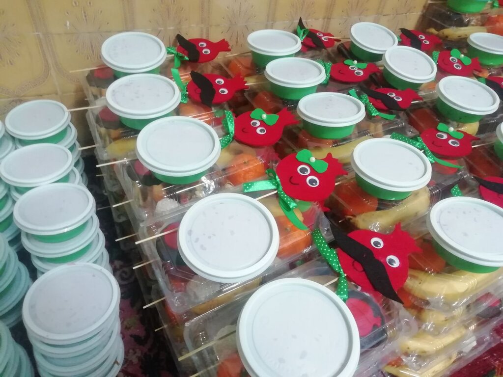 کسب و کار شیرین خواهران قناد | از کیک و کوکیپزی تا کورههای آجرپزی