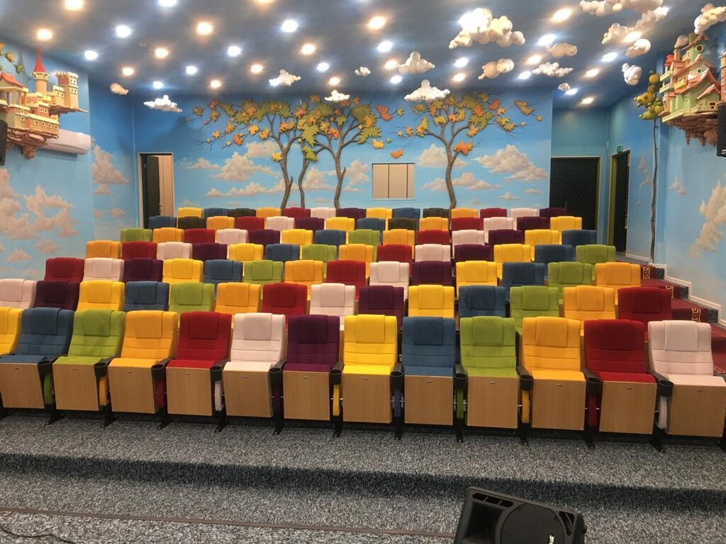 بازگشایی سینمای تخصصی کودکان در بهرود | دوبله «شیرشاه» برای کوچولوها