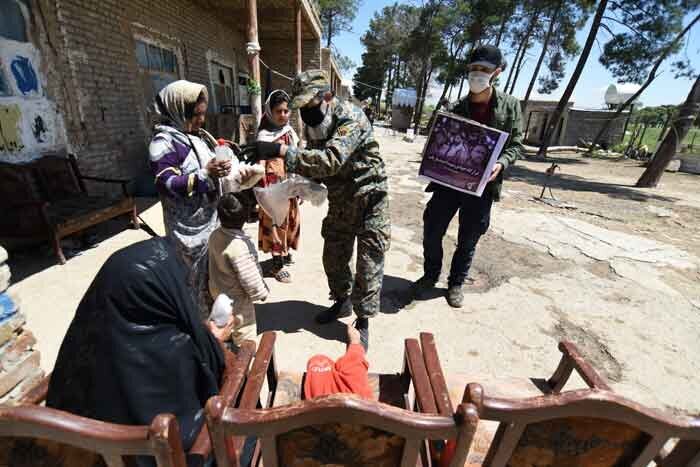 دیدار با زاغهنشینان باغ سرهنگ | ۱۴ خانواده با یک سرویس بهداشتی