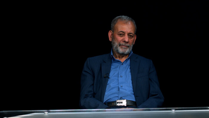 بدن مثله شده کشتهها را برای ترساندن مردم به حسینیه ورامین آوردند | کشته و زنده را در ۴ گودال بزرگ دفن کردند