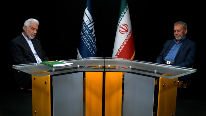 بدن مثله شده کشتهها را برای ترساندن مردم به حسینیه ورامین آوردند | کشته و زنده را در ۴ گودال بزرگ دفن کردند