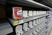 ببینید | کمبود شیر خشک در آمریکا | بایدن پس از دو ماه از کمبود شیر خشک مطلع شده است!