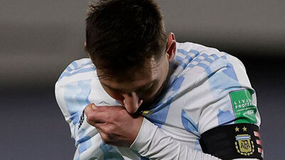 علی دایی در کنار رونالدو و مسی قرار گرفت | ۵ بازیکن برتر تاریخ با رکوردی خاص