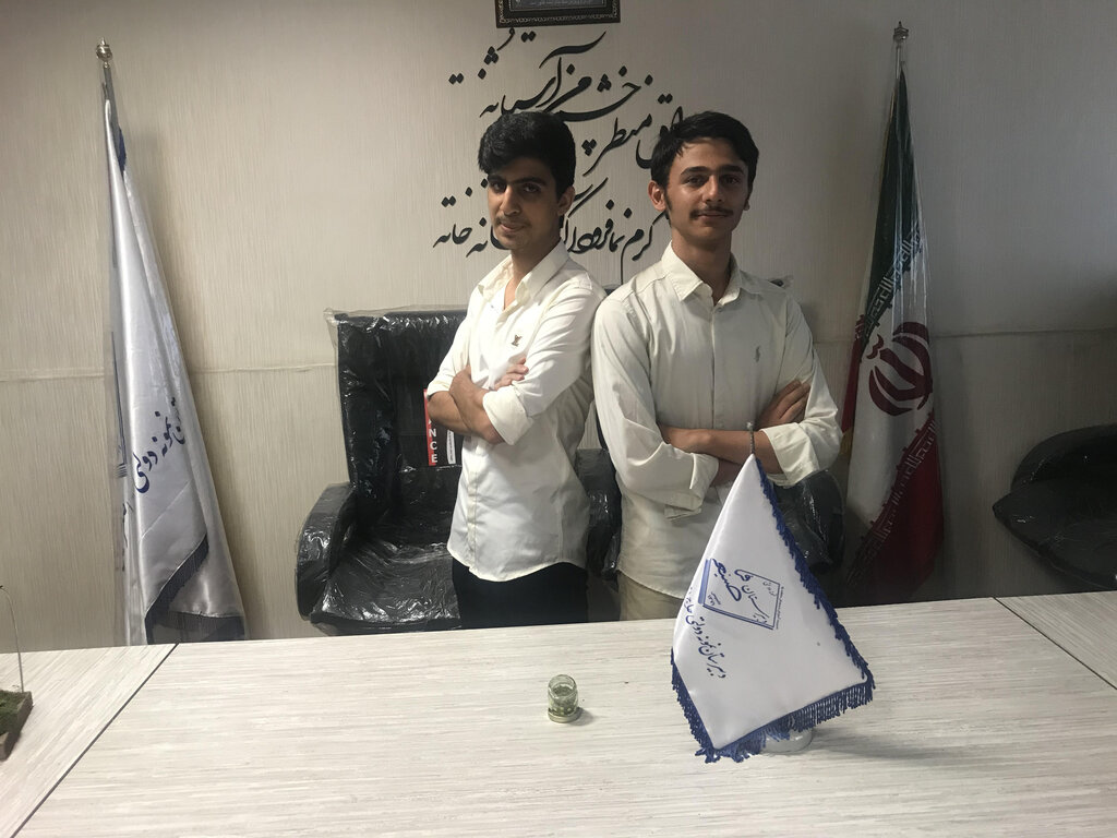 اختراعات ارزان قیمت دانشآموزان مدرسهای در جنوب پایتخت| مدرسه پژوهشگران | قطب پژوهش دانشآموزی اینجاست