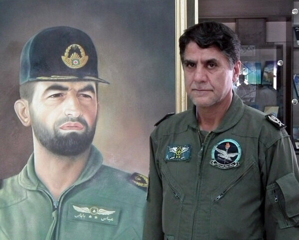 خلبان جنگ نفتکشها و حمله به اچ۳ چه کسی بود؟