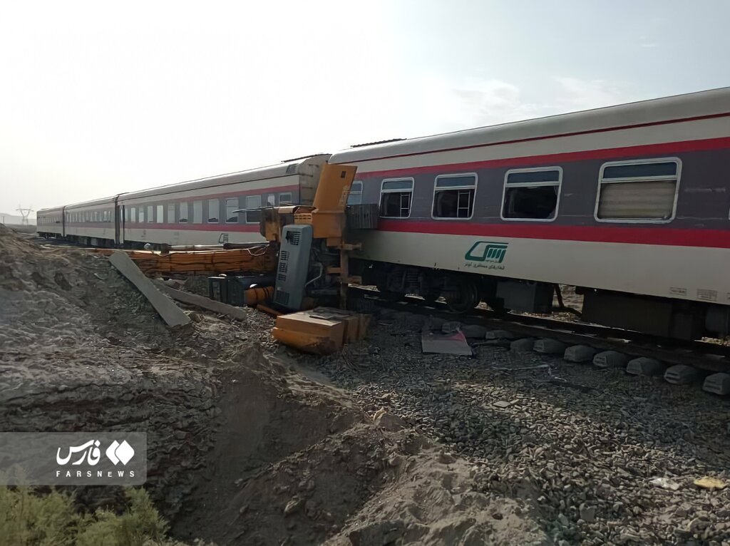تصاویر و جزئیات خروج مرگبار قطار مشهد - یزد | آخرین آمار کشتهها و مصدومین؛ ۶ نفر بازداشت شدند | یزد عزای عمومی شد