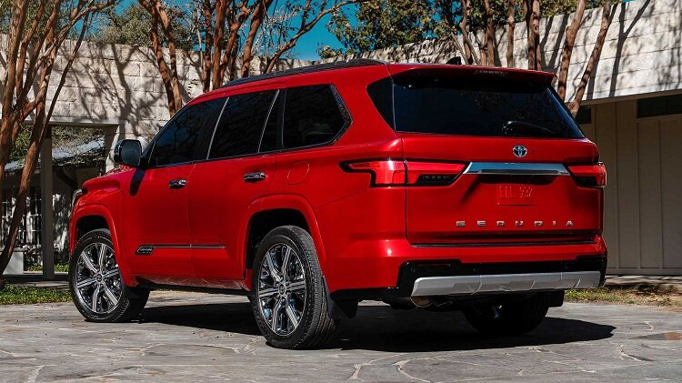 نگاهی به نسل سوم تویوتا سکویا | ظاهری سبک با یک طراحی خاص