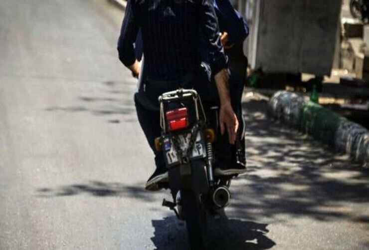موبایل‌قاپی با موتور سرقتی در شمال شهر تهران