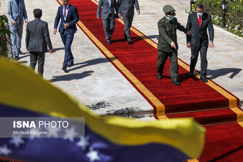 ورود مادورو رییس جمهور ونزوئلا به ایران