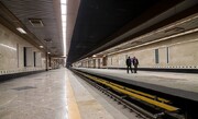 تبعات فرسودگی ناوگان؛ متروی تهران فعلا در ایستگاه گرمدره توقف ندارد | مشکل فنی، اختلال ایجاد کرد